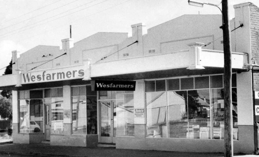 Wesfarmers Store in Mackie's Buildings in Carnamah