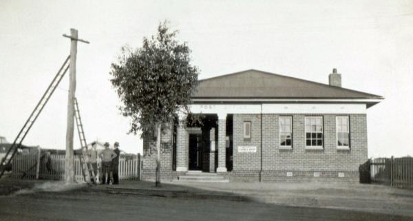 Carnamah Post Office in 1932