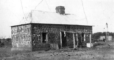 Macpherson's Stone Cottage